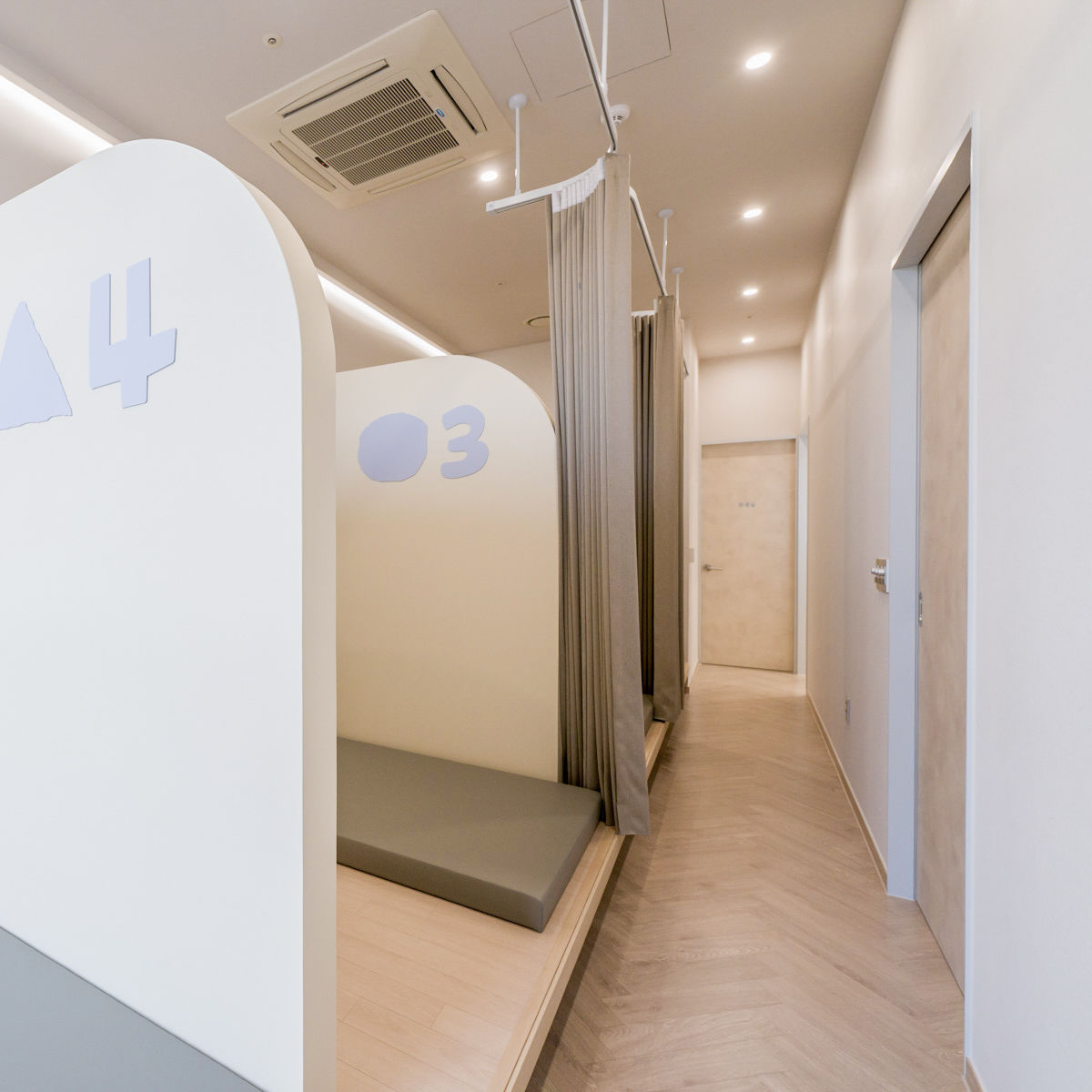 안정과 안전을 고려한 수액실